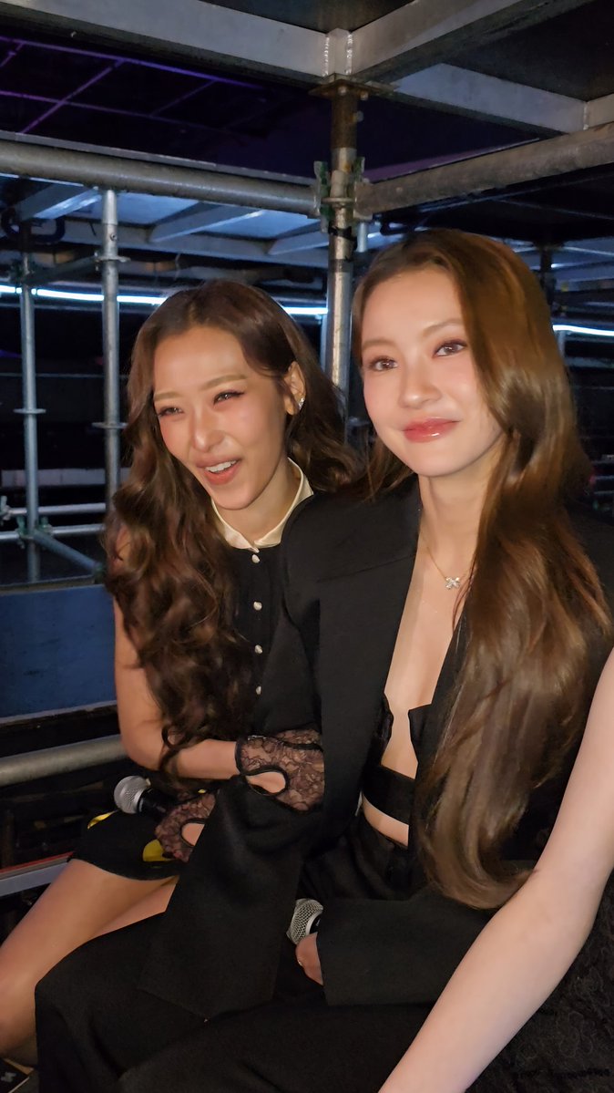 lunar_GMMTV's tweet image. เสิบพาบตอนดูไพหลอดจ้า ติ๊บร้าชาดีจัยมาดเยยเน้อะนุพูมจัยน้า
#Herรักของเธอ