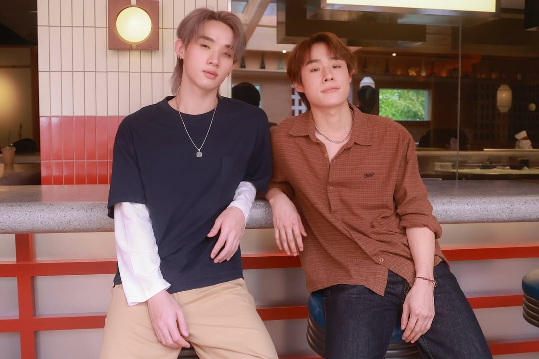 HongofficialTH's tweet image. 🍦IG — xiseks Posted
🗓 25 / 11 / 25

นับหนึ่งถึงยี่สิบเอ็ด #TwentyOneSeries

🔗 — instagram.com/p/DRfICbwklI2/…

➖  
LYKN MAXMAGIC 2026
#GMMTV2026
#hongshihoshi 
#LYKN