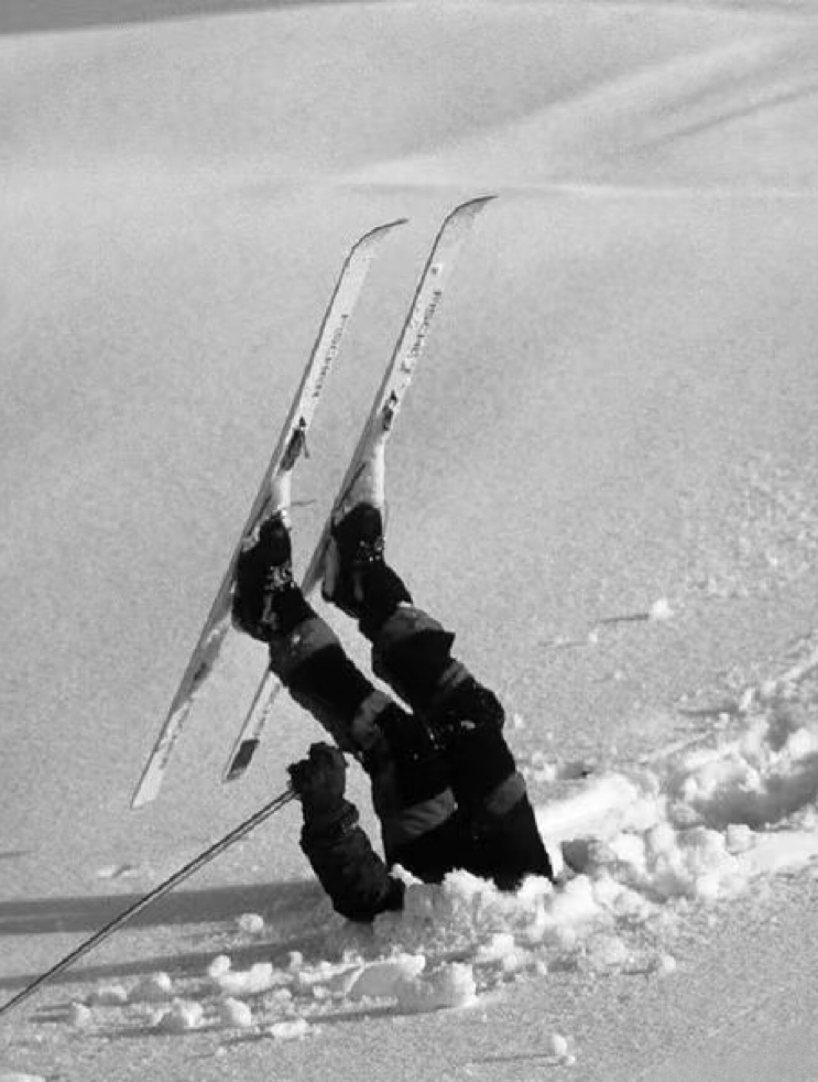 Amour99Amour's tweet image. GN
生活无解，雪场撒野。 🎿❄️❄️❄️
就是在这样的easy.fun时刻。

 🟠

#easyfun #easydotfun
@easydotfunX