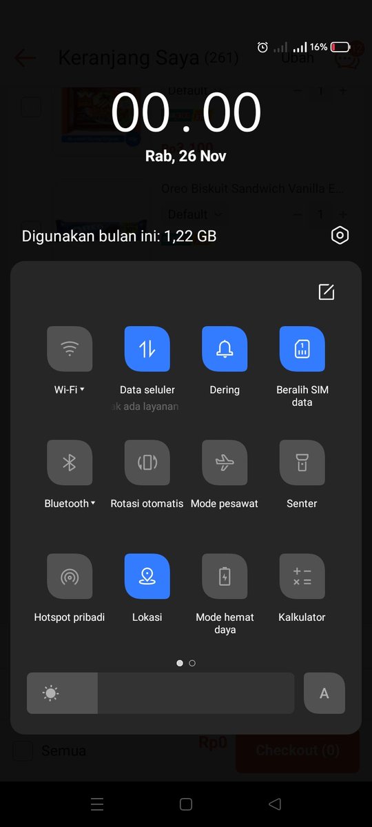 Bangke emang ya <a href="/myXL/">XL</a> <a href="/myXLCare/">myXLCare</a> gua mau war shopee malah sinyal tiba tiba ilang diwaktu mulai diskonan emang anjing kuota doang elite mahal mahal tapi sinyal parah dari 2022 sampe sekarang 2025 di daerah gua xl ga ada peningkatan setiap komplen sinyal aman alah anjing