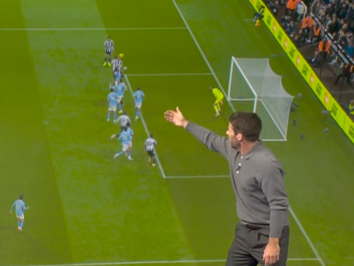 ToontalkRob's tweet image. City fans love the other angle... funny how he looks blatantly onside here though, innit?