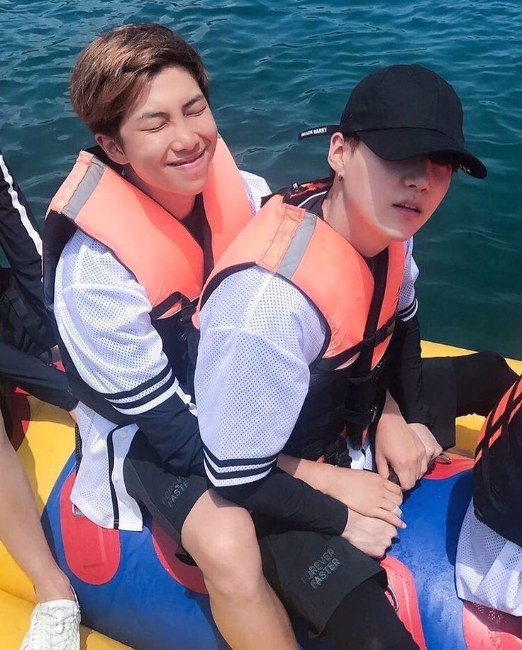 raplinehr's tweet image. 