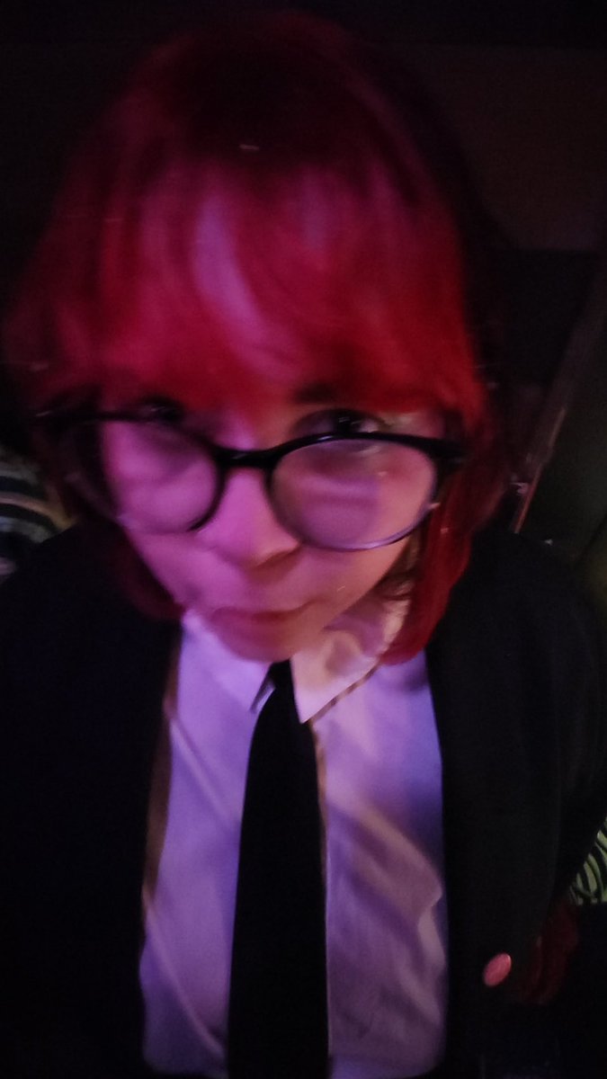 theo ↯ tweet media