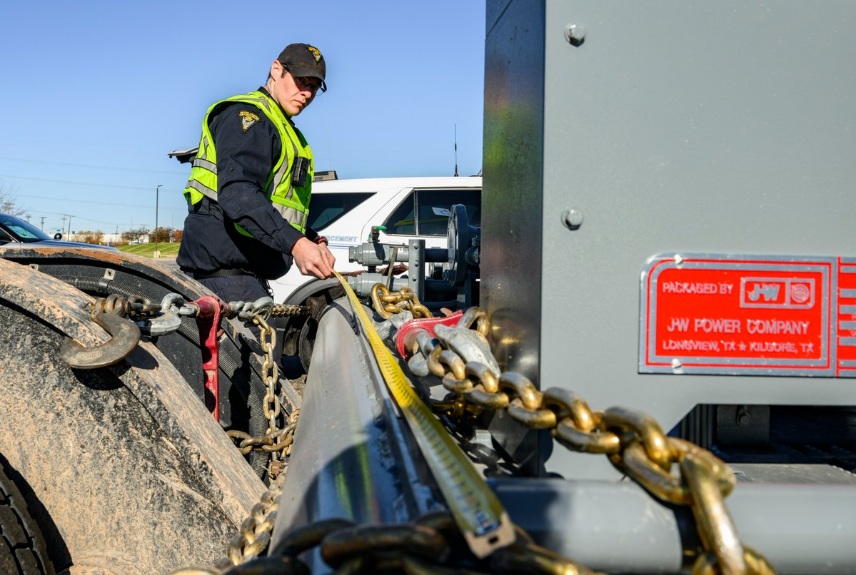 In partnership with <a href="/OHFCSO/">Franklin County Sheriff’s Office</a>, <a href="/PUCOhio/">Public Utilities Commission of Ohio</a> and <a href="/ColumbusPolice/">Columbus Division of Police</a>, the Patrol led a safety blitz in Franklin County to tackle traffic safety violations.

The results from this partnership:
🚛 636 enforcements 
🚛11 OVI arrests 
🚛468 commercial inspections 
🚛448 commercial enforcements