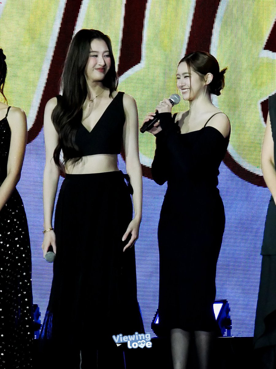 purfaceboi's tweet image. ‘finally we did it’ 🥹🥹 so proud of you guys, no matter what happens I’ll always be proud of you 🫳🏼🫳🏼

#GMMTV2026
#BakeLoveFeeling
#ViewMim #วิวมิ้ม