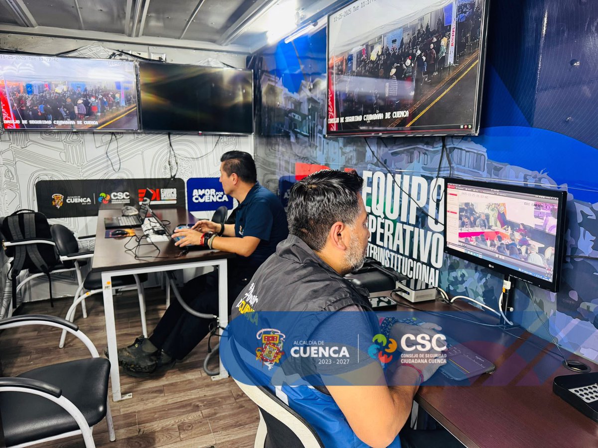 CSC_CUENCA's tweet image. 📍 Acompañamos desde la parroquia Victoria del Portete en la Sesión Extraordinaria Itinerante del Concejo Municipal del Cantón Cuenca.

Estuvimos presentes con nuestro equipo técnico, brindamos apoyo mediante el sistema de videovigilancia, garantizando el desarrollo seguro.
