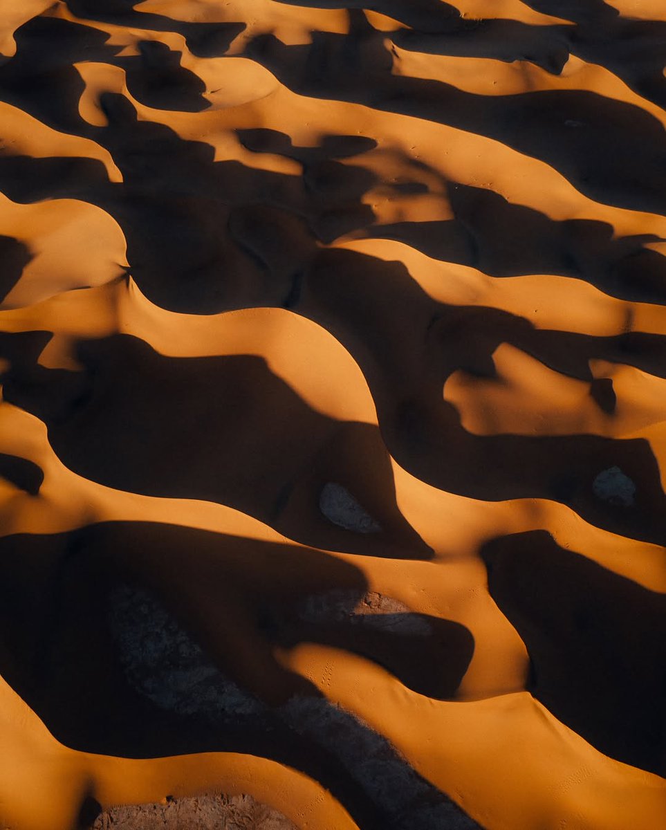 mrdzidzor's tweet image. The Sahara desert from above 🇲🇦.