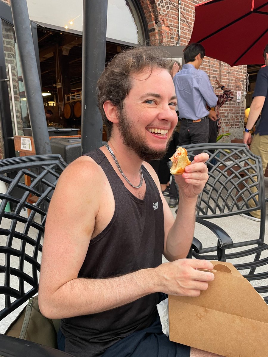 jamaisamei's tweet image. You didn&apos;t &quot;become&quot; a gay man, since heterosexual women can&apos;t become homosexual men. All you became is a weird bearded straight woman with a fetish for gay men and that&apos;s all you will ever be.