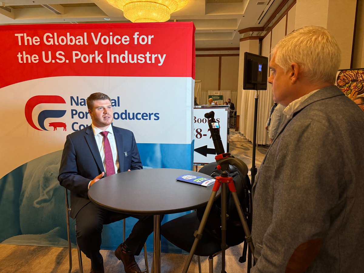 NPPC's tweet image. ✅ Another successful year at @NAFB Trade Talk!

NPPC experts met with farm broadcasters to highlight top issues shaping today’s pork industry including animal health, trade, and environmental stewardship.  

Learn more: nppc.org/capital-update…