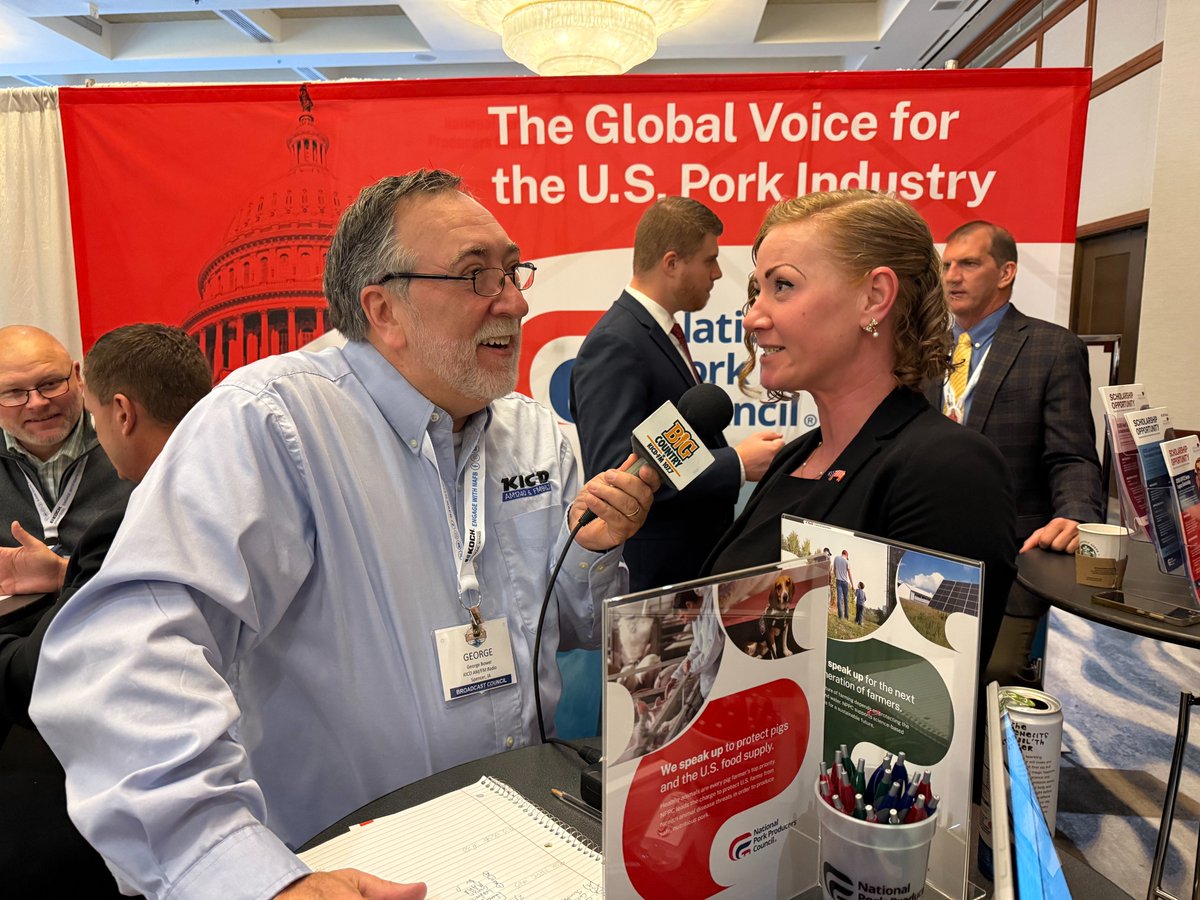 NPPC's tweet image. ✅ Another successful year at @NAFB Trade Talk!

NPPC experts met with farm broadcasters to highlight top issues shaping today’s pork industry including animal health, trade, and environmental stewardship.  

Learn more: nppc.org/capital-update…
