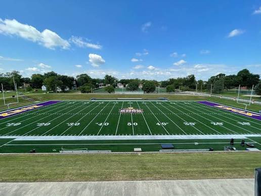 Breaking News 🚨 Pebble Hills safety <a href="/julius_castro22/">Julius Castro</a> has received offers from <a href="/NorwichFB/">Norwich Football</a> &amp; <a href="/FB_KnoxCollege/">Knox College Football</a> !!!! 👏💯
Congratulations Julius, well deserved &amp; keep up the hard work!!! 🤝 

#MTZMedia #RollWick #AEE #FireFamily #FireFootball 🔴🔥🦊🟣🟡

<a href="/bench424nmore/">Mark Gibson</a> <a href="/PebbleHHS_FB/">El Paso Pebble Hills High School Spartans Football</a>