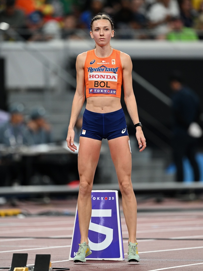 TrackFieldImage's tweet image. Femke Bol, Nederland. 400m hurdles World Champion. 2025 Tokyo World Championships.
.
.
.
.
.
.
#femkebol #nederland #400mhurdles #trackandfield #athletics #tokyo2025 #jeffcohenphoto @femke_bol instagr.am/p/DRfOEGSD8F4/