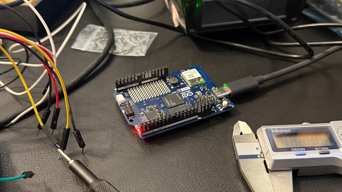 ShawnHymel's tweet image. The @arduino App Lab for the new UNO Q can be quite limiting. If you want to use the more powerful command line (CLI) to transfer and run projects, check out my guide here: 
👇
Link in replies

#embedded #microcontroller #Linux #Python #maker