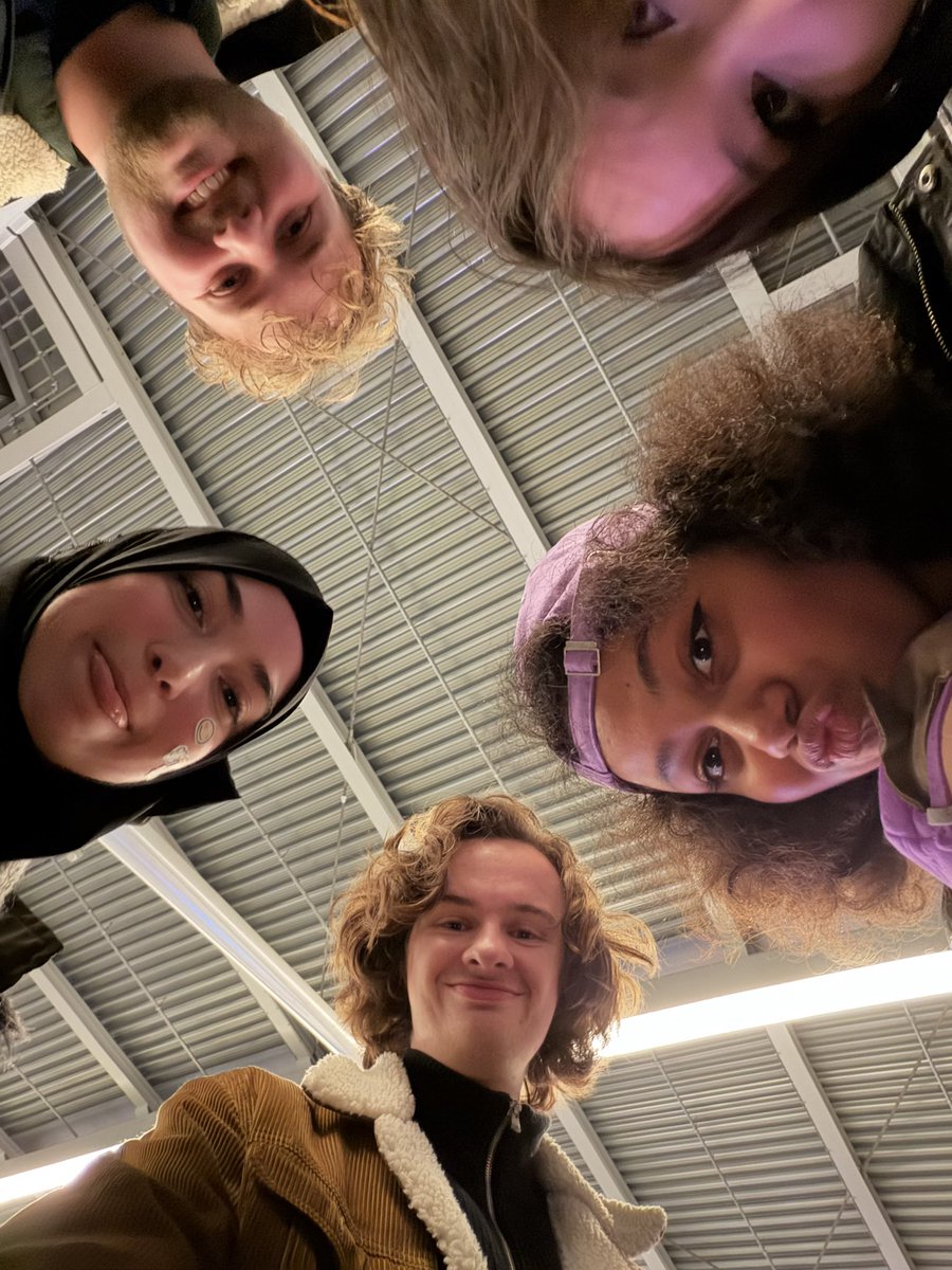 aylalunes's tweet image. MY FIRST EVER #ComicCon!! 💖💖

Loved catching up with my fellow #VoiceActor friends! 

And soo much to see!! I was in awe of all the amazing artists, cosplays and lovely energy all around 🌸💫

A long day, but so worth it ;)

(And had to bring my little #Frankie too, ofc 🤭)