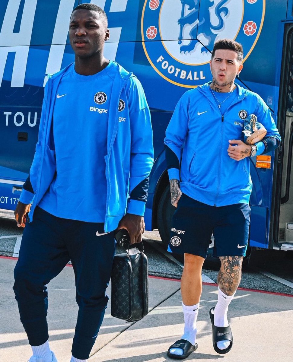 _blue_vibes's tweet image. AURA🔥💙
Barcelona fans are scared