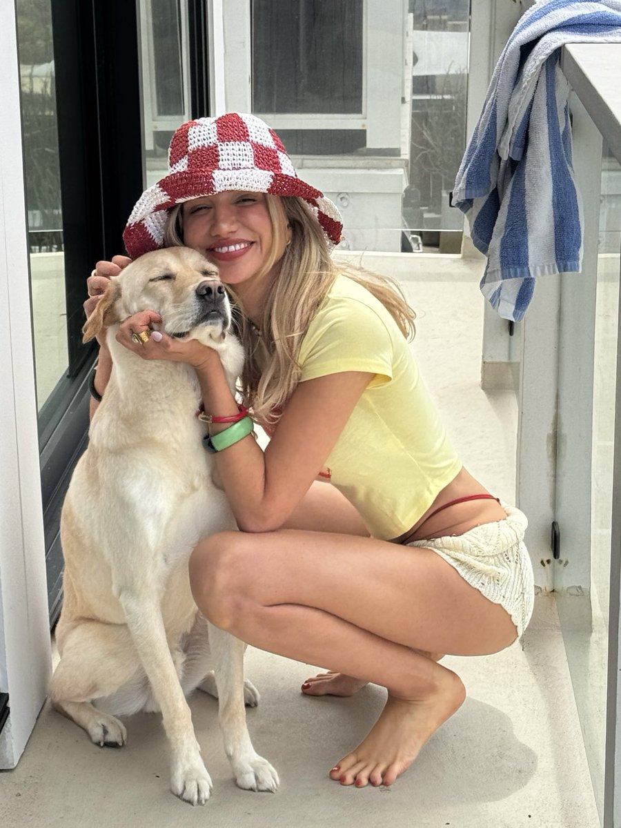 Gabrielle Epstein tweet media