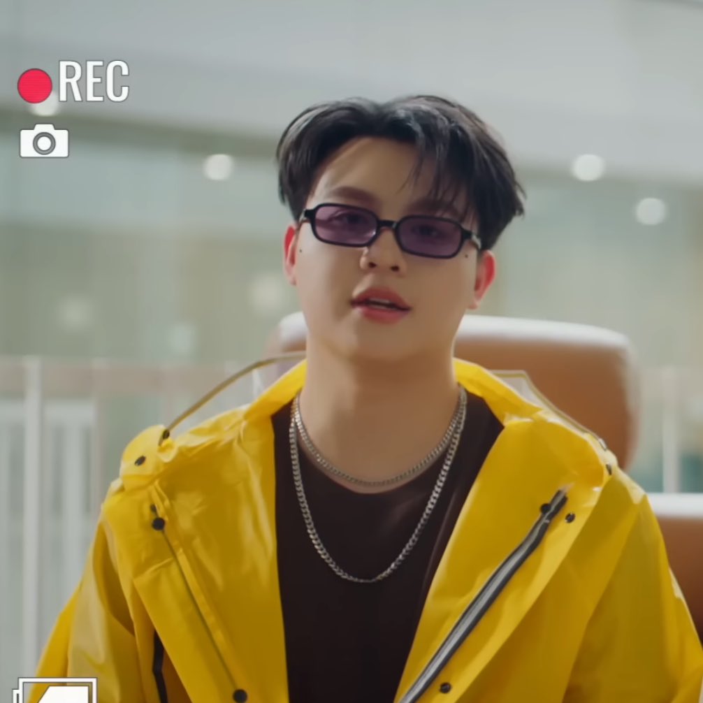 Plan B to U จากศัตรูสู่ที่รัก 

ไม่รู้ว่าบทเต็มสิ่งนี้เรียกคอมได้มั้ย ?-? แต่รู้สึกถึงความคอมอยู่นะ5555 ออกมาแค่นี้ยังพาขำอยู่นาน อินดี้เคยบอกอยากเล่นคอมด้วย! (แอบลุ้นจะได้เห็นอินดี้เล่นดนตรียึป่าววว👀)  ขอบคุณที่กลับมาในฐานะนักแสดงให้ได้ชมนะ ไปกันต่อคับ ลุยย🐰💗

#Indy_ธนทัต