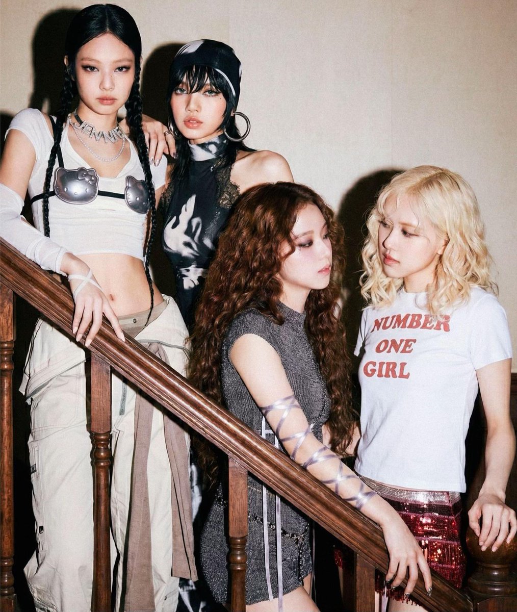 BLACKPINK SOLOS UNITE