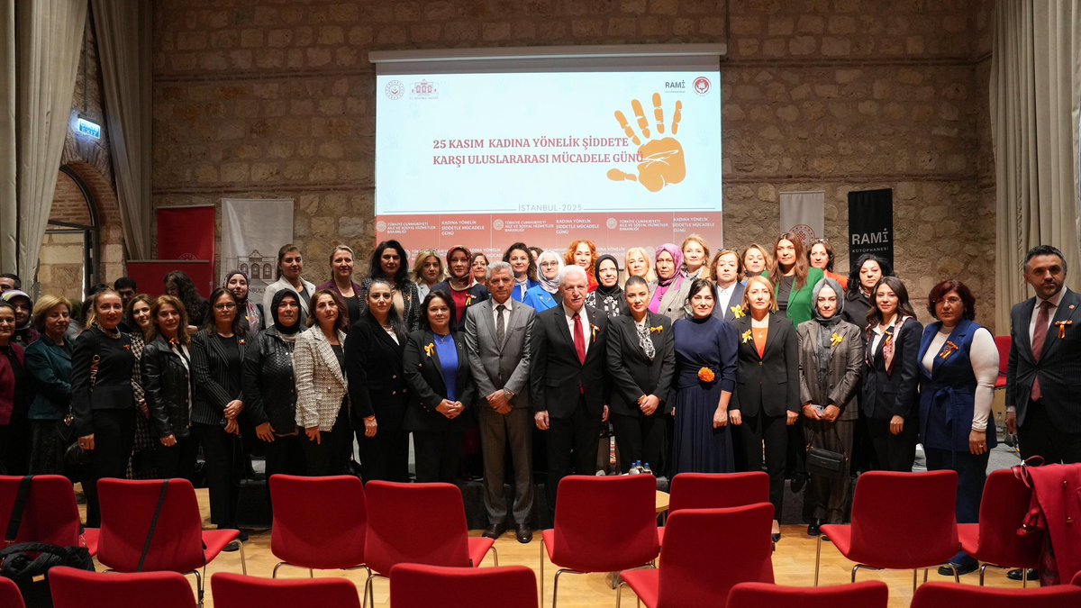 25 Kasım Kadına Yönelik Şiddete Karşı Mücadele Günü’nde Valimiz Davut Gül, Gülden Gül Hanımefendi, İl Müdürü Ömer Turan ve Prof. Dr. Mehtap Demir Güven ile aynı ortamı paylaşmak büyük bir anlam taşıdı.Turuncu umut, dayanışma ve “yalnız değilsin” mesajını simgeliyordu. 🧡