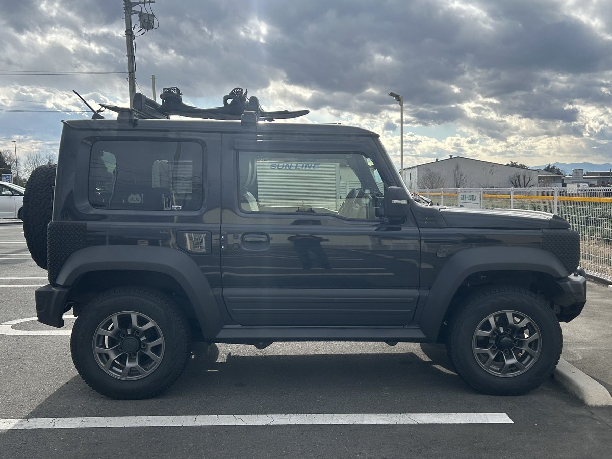 null_null33's tweet image. 起きメモメモ
ベースとスキーキャリアをルーフラックに魔改造合体すればいけそう
寝る