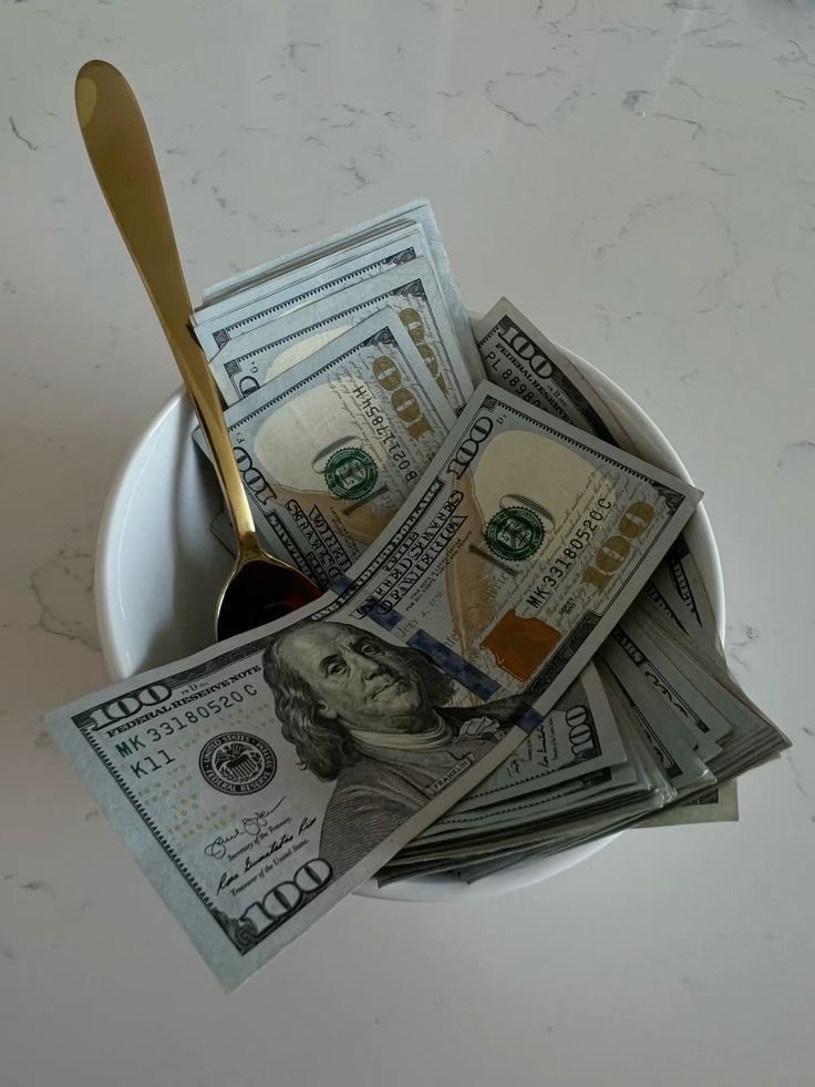 starseedneenee1's tweet image. Air sign cousins you eating real good or about to😝 Your cup will overflow like never before. You&apos;ve waited so long and it&apos;s coming and it&apos;s here to stay. Don&apos;t let anyway trick you out your spot. Avoid the bs and the hear say. The Lord is right on time🙌🏽 #fypviraltwitter