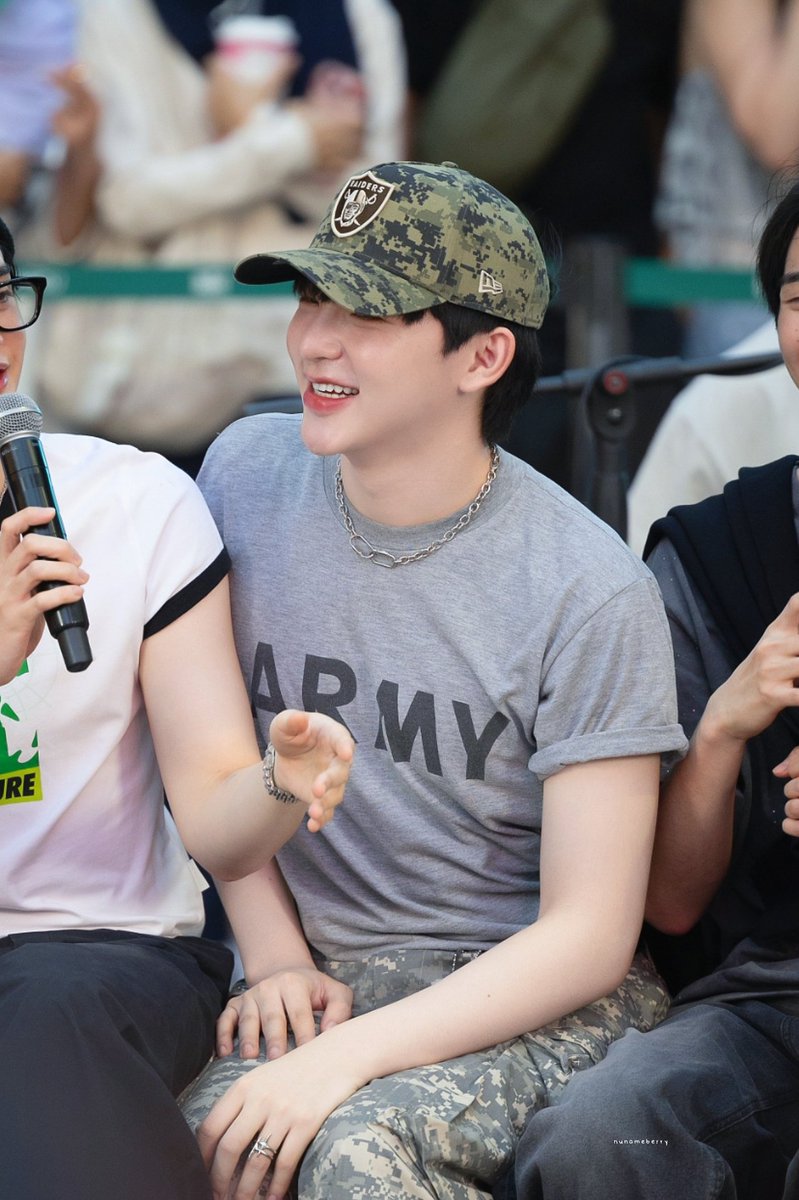 NunameBerry's tweet image. วัยรุ่นสยาม..มาคับบบ🙌💗

#PoomATLAS #ATLAS_th #ATLASth 
#WHYLIVEสยามสแควร์