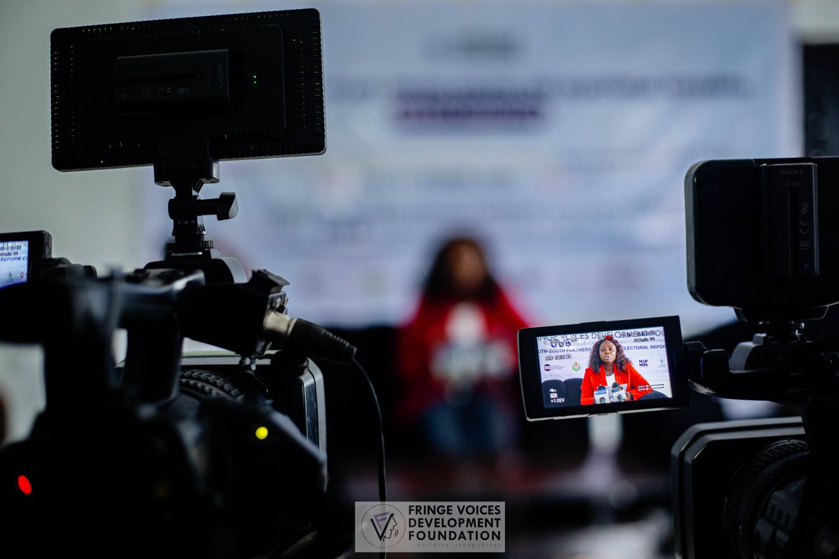 FringeVoices tweet media