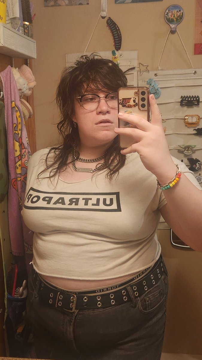 lilestradiol's tweet image. ALSO on the topic of Ultrapop can we all please acknowledge how good I&apos;m shaped???