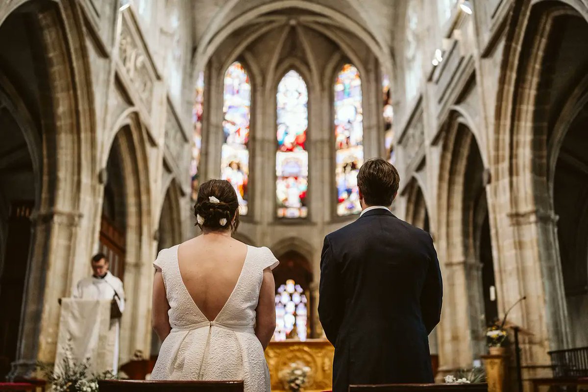 lechochretien's tweet image. 🇻🇦💍 FLASH | Le Vatican va présenter une NOTE SUR LA POLYGAMIE intitulée &quot;Une seule chair : Éloge de la monogamie&quot;.

Ce document doctrinal INSISTE sur la valeur du mariage comme UNION EXCLUSIVE et appartenance mutuelle.