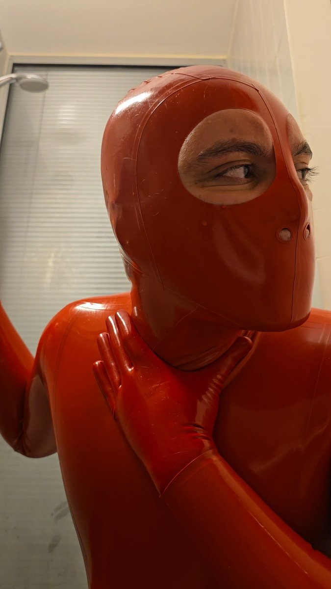 Ich möchte zumindest mit etwas anfangen. In Zukunft werde ich versuchen, die Beleuchtung, Qualität, Perspektiven und Posen zu verbessern. Das erfordert jedoch viel Aufwand.