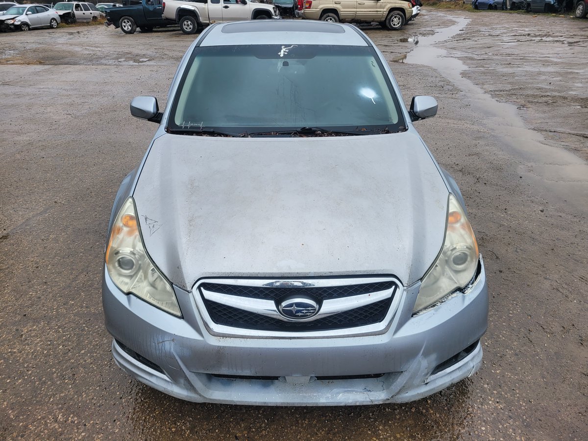 PIERCE_AUTO's tweet image. Check out the 2012 #Subaru #Legacy we just added to our inventory for parts!