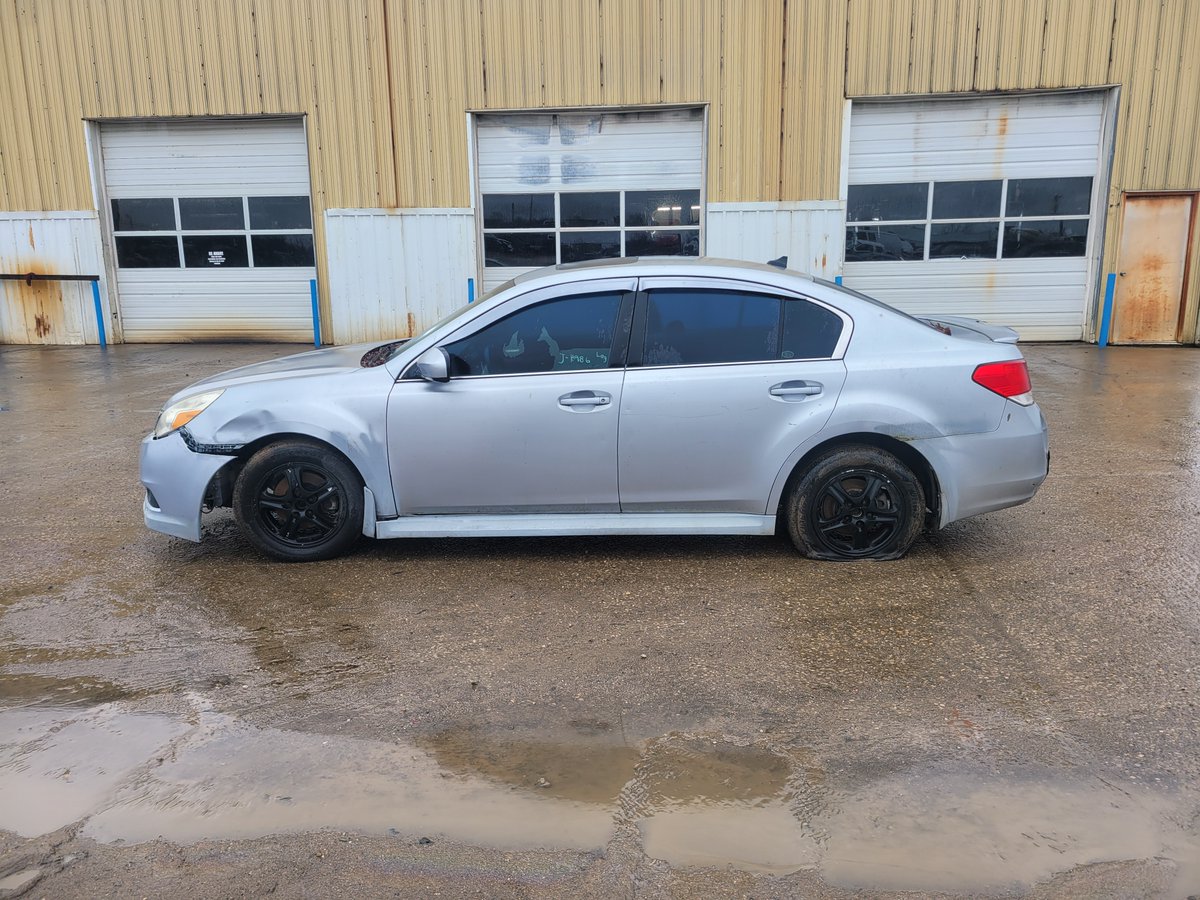 PIERCE_AUTO's tweet image. Check out the 2012 #Subaru #Legacy we just added to our inventory for parts!