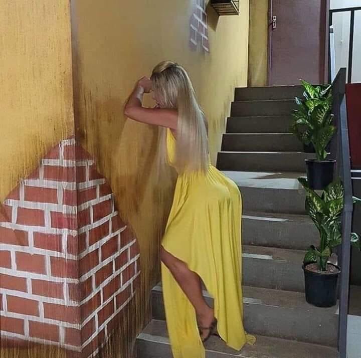 ImNotFlavia's tweet image. Semana passada eu tava brincando no faceapp e assinei o plano só pra testar o periodo gratuito e esqueci de cancelar, agr recebi uma cobrança de R$119,00 no meu cartão…gente eu só queria ver como meu cabelo ia ficar rosa