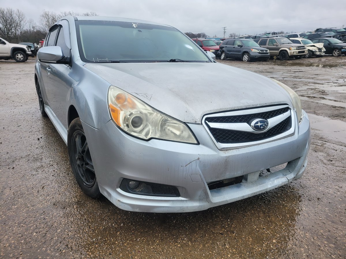 PIERCE_AUTO's tweet image. Check out the 2012 #Subaru #Legacy we just added to our inventory for parts!