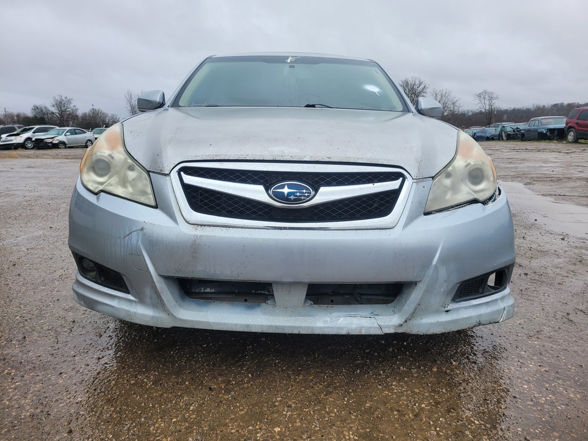 PIERCE_AUTO's tweet image. Check out the 2012 #Subaru #Legacy we just added to our inventory for parts!