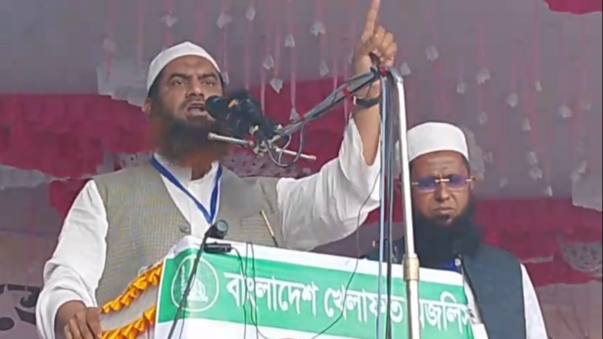 দেশ ও জাতির স্বার্থে কারো সাথে আপোষ করবো না: আল্লামা মামুনুল হক