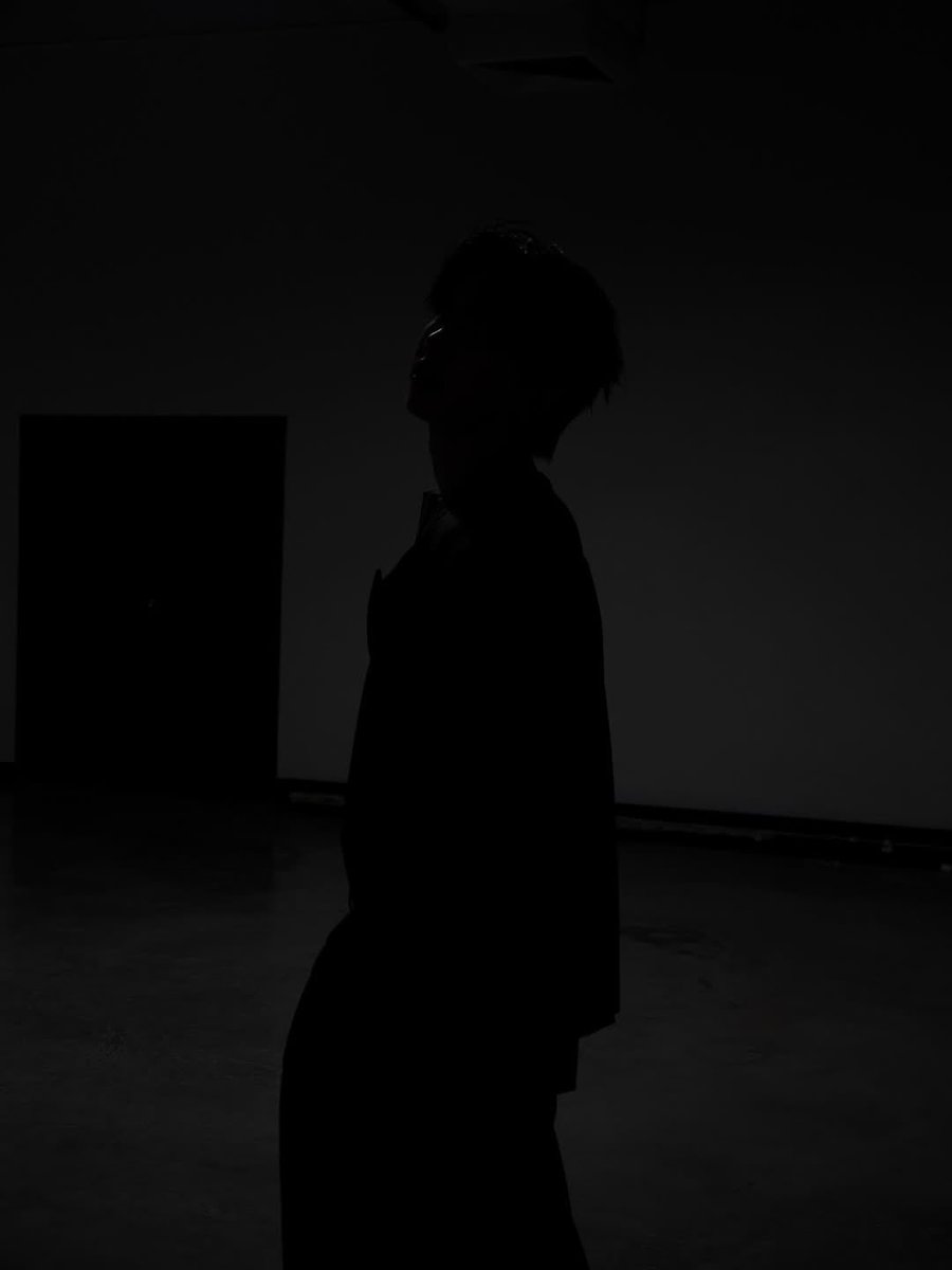 wishmebunnie's tweet image. คุณนิรันดร์เค้าเท่จริงๆ ㅜ ㅜ 🖤

#WEIRDO101Series
#keenkeno