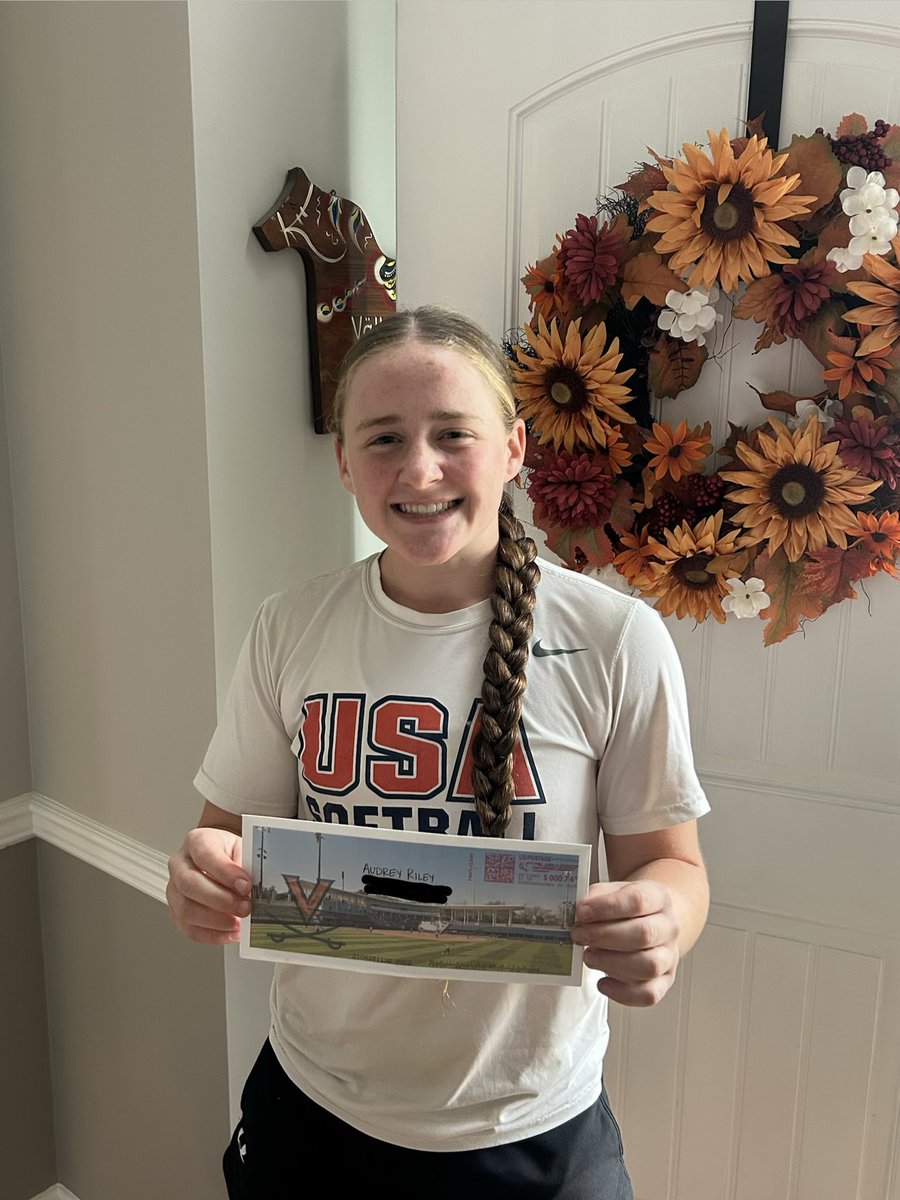 Thank you so much <a href="/UVASoftball/">Virginia Softball</a> for the mail and invite! I can’t wait to come back for camp at Palmer Park in January. Go Hoos!! Let’s go, so excited for this! 💙🧡
<a href="/Coach_Jo4444/">Joanna Hardin</a>
<a href="/JamieAllred24/">Jamie Allred</a>
<a href="/CoachTylka/">Jeff Tylka</a>
<a href="/catyreeves/">Caty Reeves</a>
<a href="/coachdeedeeh/">Dee Dee Hernandez</a>
<a href="/ECBulletsEllis/">EC Bullets Gold Ellis</a>
<a href="/SBCoachP/">VaDad</a>