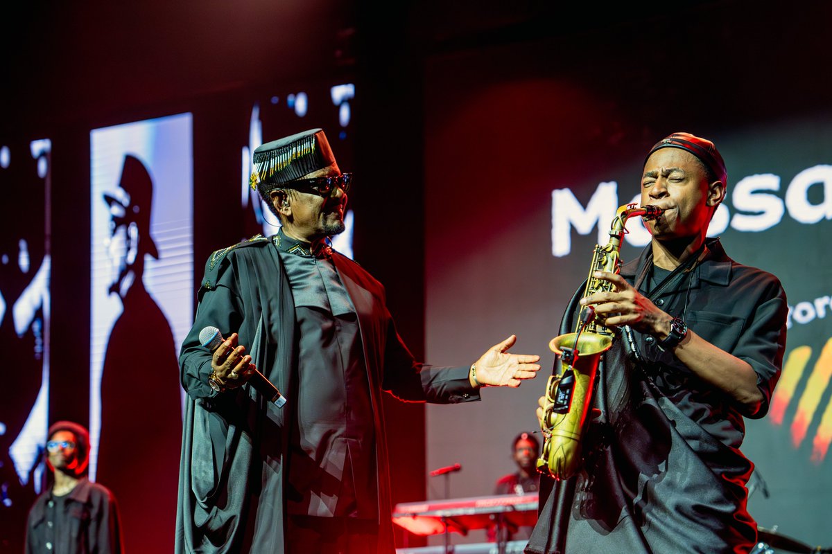 _manzi_titus_'s tweet image. The legend @MassambaIntore in full control of the moment.... | November 22, 2025 | #KigaliDutarame
📷Me🤚
@RwandaisOpen 
#KigaliYacu #Rwanda
