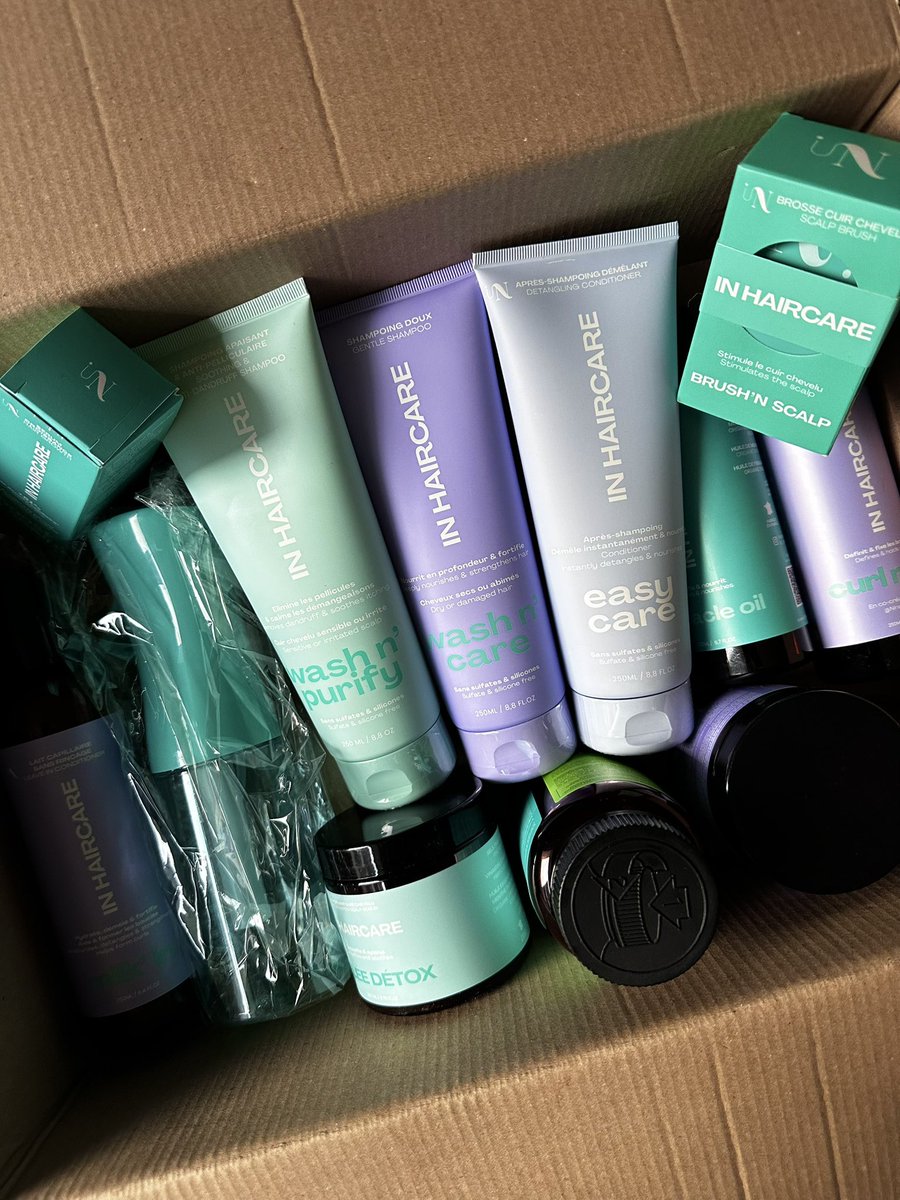 kelyagl's tweet image. 🌿➿ CONCOURS 🧴✨

Vous n’êtes pas sans savoir que je recherchais de nouveaux produits afin de mettre en place une vraie routine capillaire tenable et efficace. 

🗺️ Lors de cette quête, j’ai eu la chance de tester les produits de la marque In Haircare, que j’ai tout simplement…