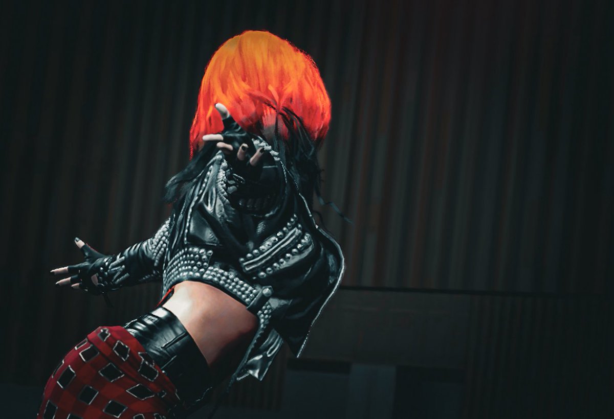 I don’t glow… I flicker. 🔥 #LetItBurn #WWE2k25