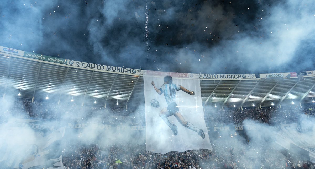 𝘊𝘰́𝘮𝘰 𝘦𝘯𝘤𝘦𝘯𝘥𝘦𝘳 𝘦𝘴𝘦 𝘧𝘶𝘦𝘨𝘰 𝘲𝘶𝘦 𝘥𝘢 𝘭𝘶𝘻 𝘢 𝘮𝘪 𝘦𝘵𝘦𝘳𝘯𝘪𝘥𝘢𝘥 

Eterno ♾