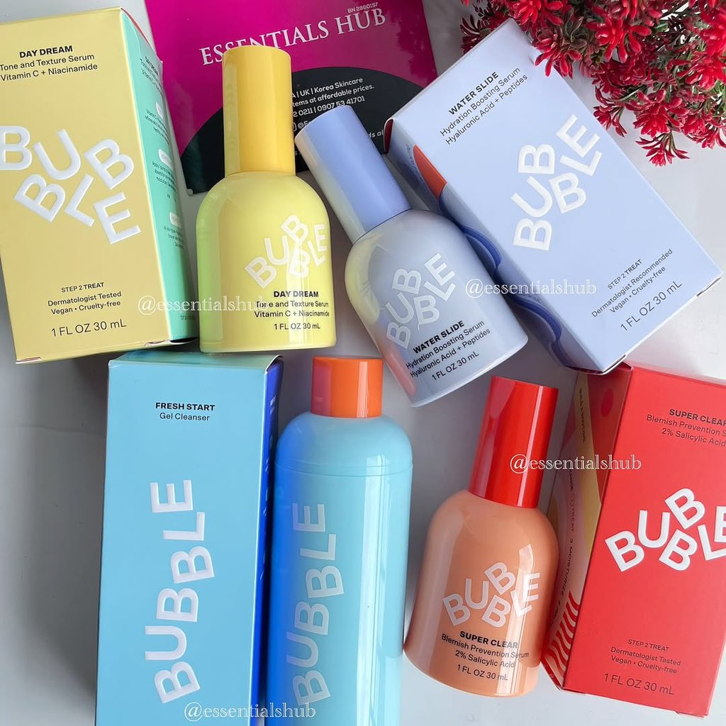 EssentialsHub_'s tweet image. Meet Bubble Skincare - where gentle formulas meet real results😍💖

If your skin has been asking for balance, clarity and hydration, this lineup is your must have!!🤩

Prices and product description in the alt box

Send a dm to shop, or visit our website 
essentialshub.com