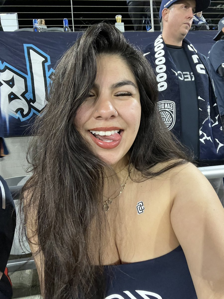 mellyymely's tweet image. te quiero mucho futbol club de san diego ⚽️ #FlowWithUs