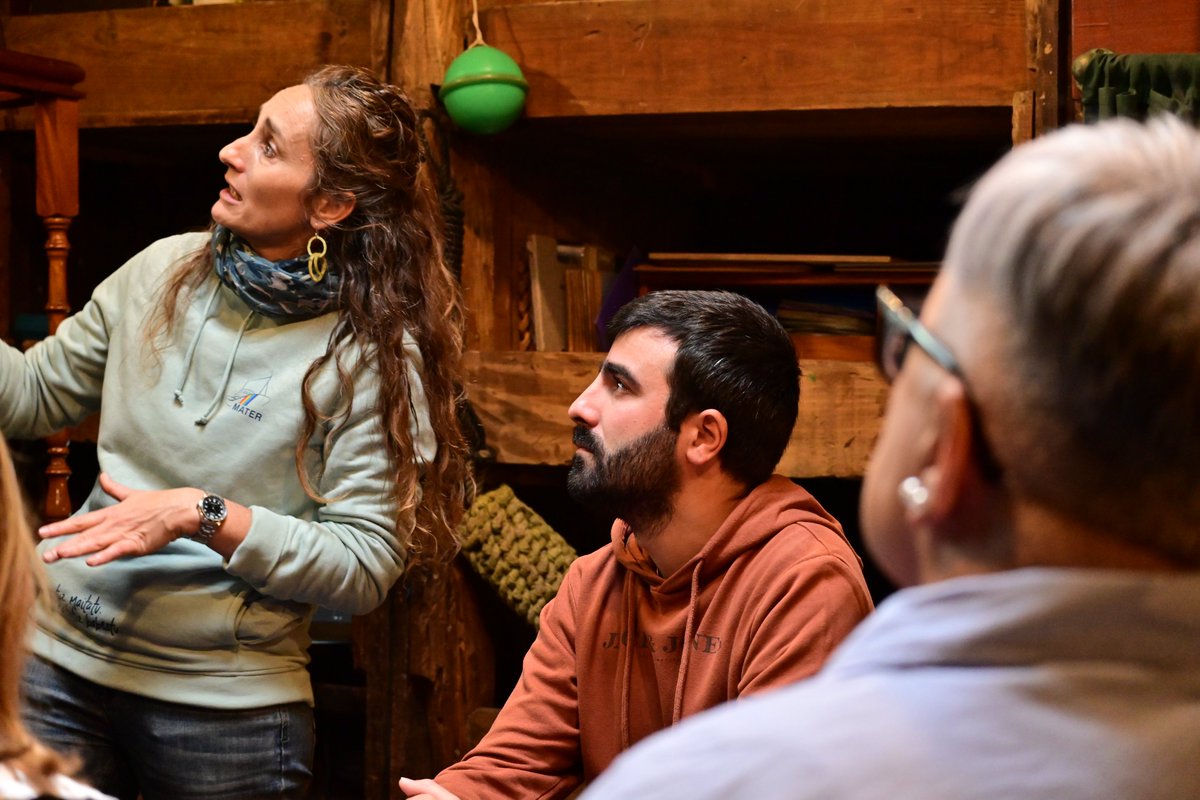 pasaiakoudala's tweet image. 🌊📈ZERO ZABOR URETANek 3.000 pertsona mobilizatu ditu 2025ean.

🤝Hezkuntza, parte-hartzea eta ekintza kolektiboa: ikasleak, auzokideak, merkataritza eta elkarteak itsasoa zaintzaren eta hondakinen prebentzioaren alde.

➡ Albistea: pasaia.eus/eu/-/zero-zabo…

#Pasaia #Ingurumena…