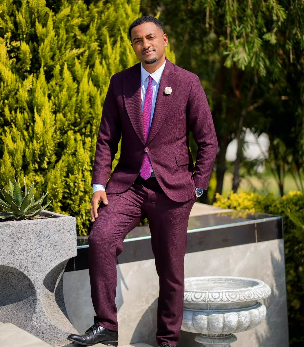 Akometsi tweet media