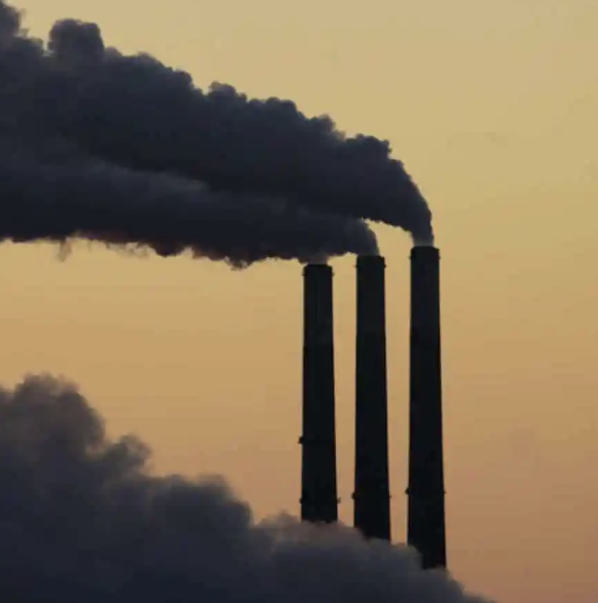 NoLieWithBTC's tweet image. Trump just ended a rule limiting a type of pollution that causes heart and lung disease.

The rule was expected to save thousands of American lives every year.