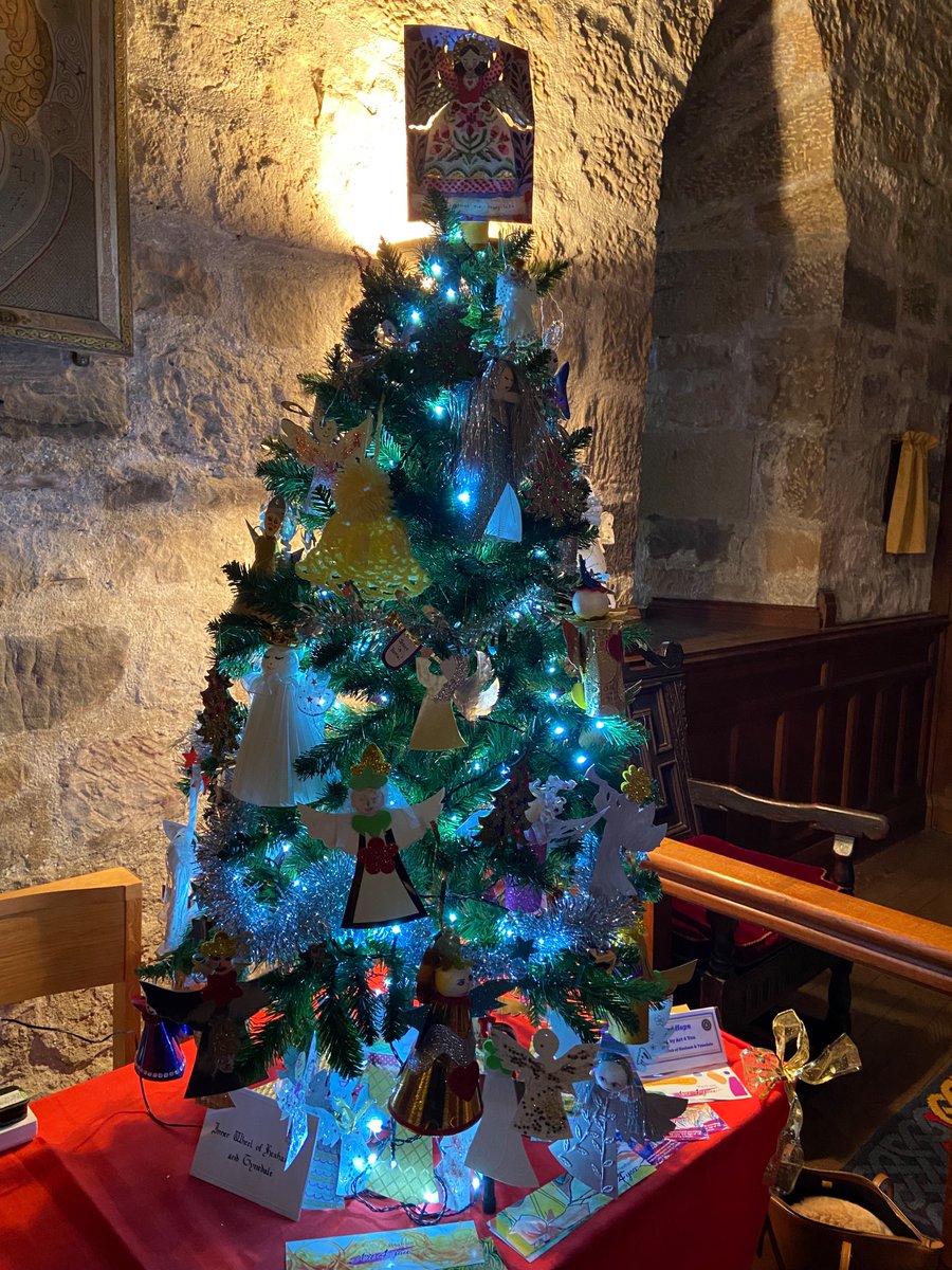 hjd_aitken's tweet image. Feeling festive after helping to decorate the Art4You/Inner Wheel🎄in Corbridge Church, today! The Tree Festival is open to the public from Friday, lots of beautiful trees to see! Ours is called Angels of Hope🪽
#cancersupport #artgroup #Tynedale