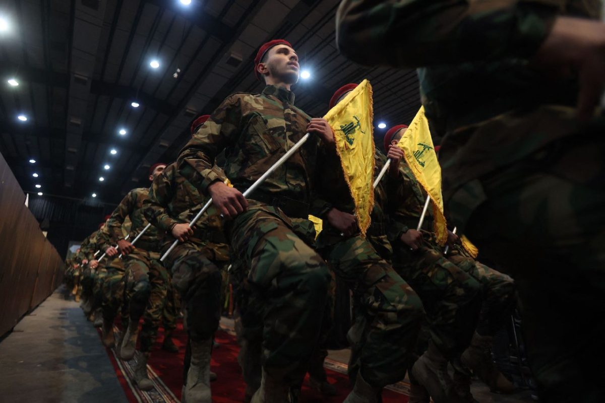 IranFrontPage's tweet image. Former IRGC chief calls on Hezbollah to reassess strategic patience amid regional tensions ifpnews.com/former-irgc-ch…