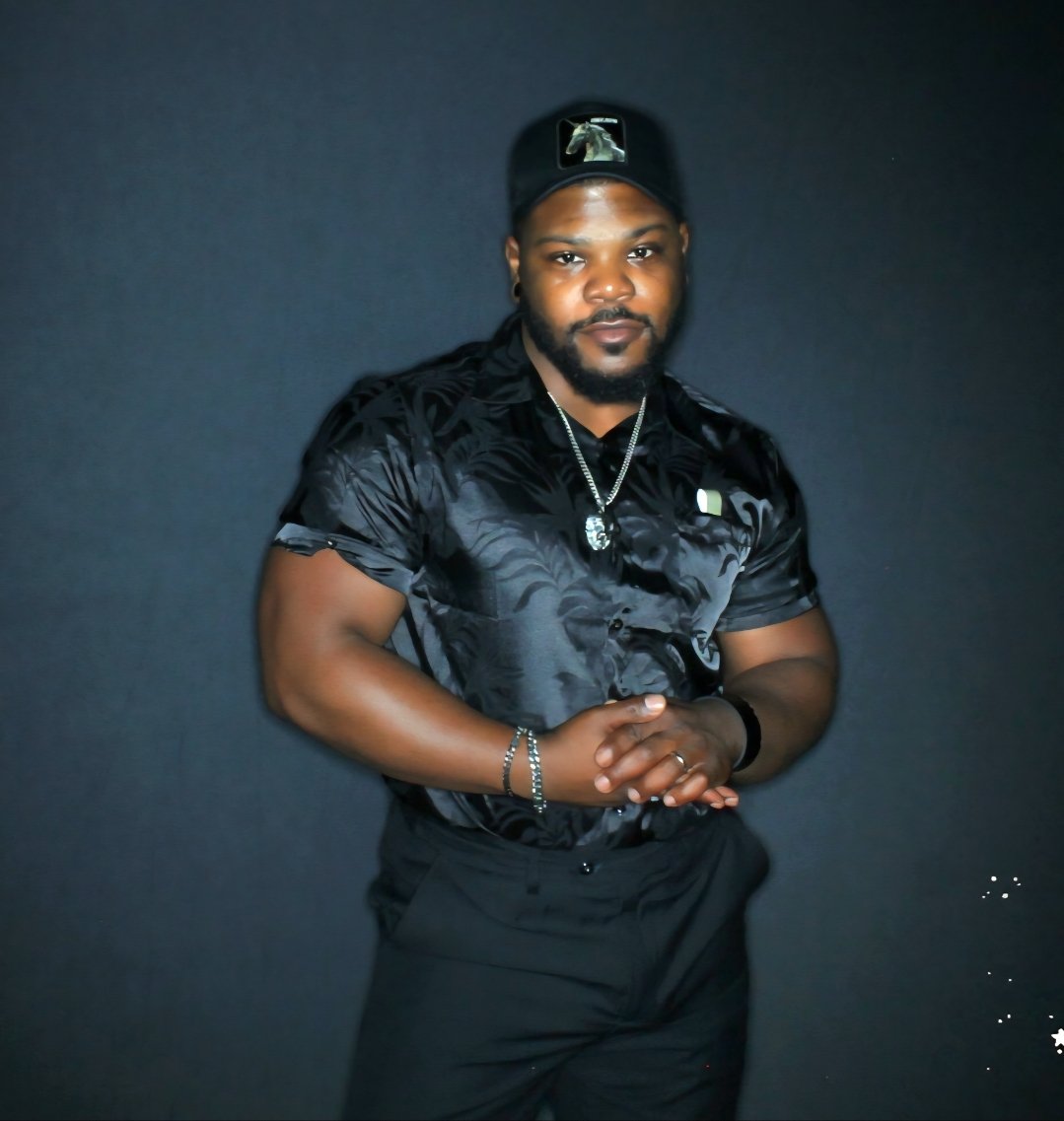 conspiracylife's tweet image. Top 4